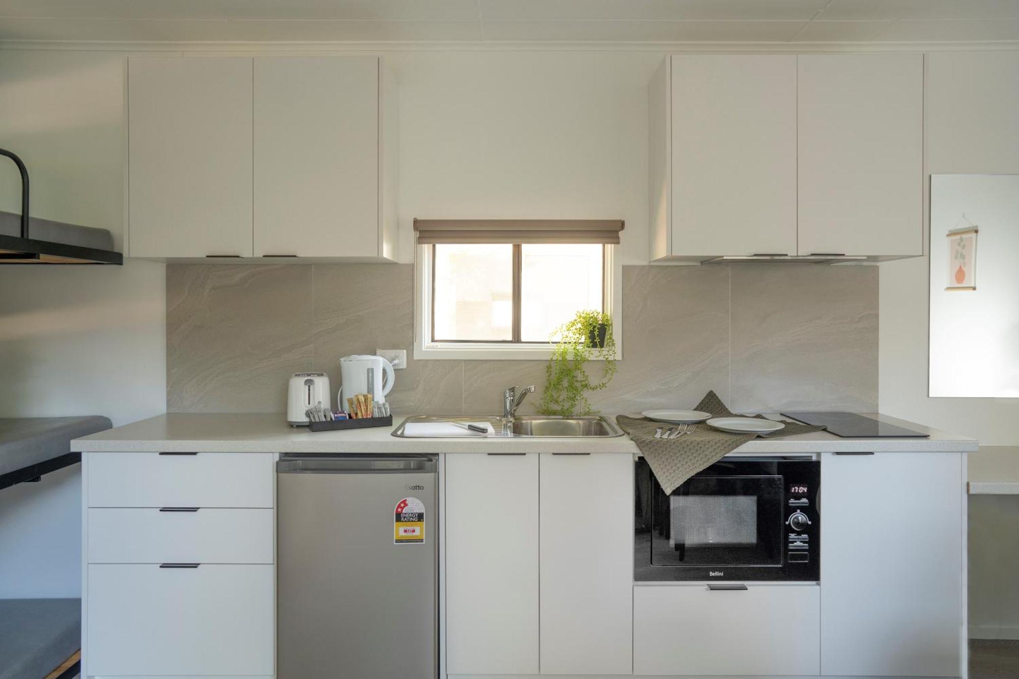Tasman Holiday Parks - South Bright Bagian luar foto